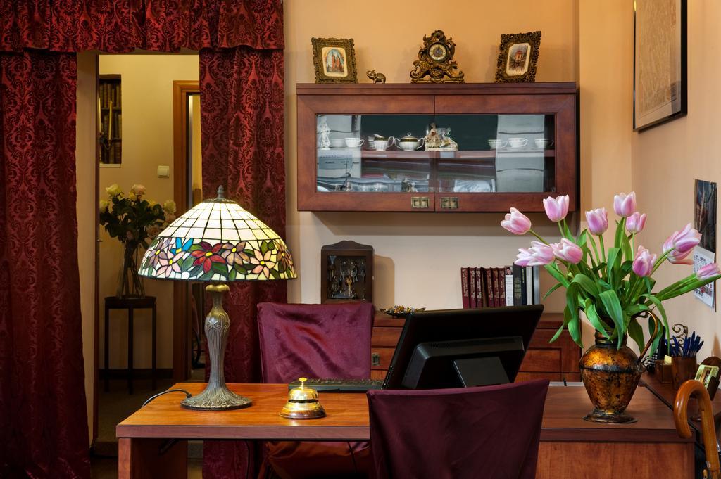 Aparthotel Astor Краків Екстер'єр фото